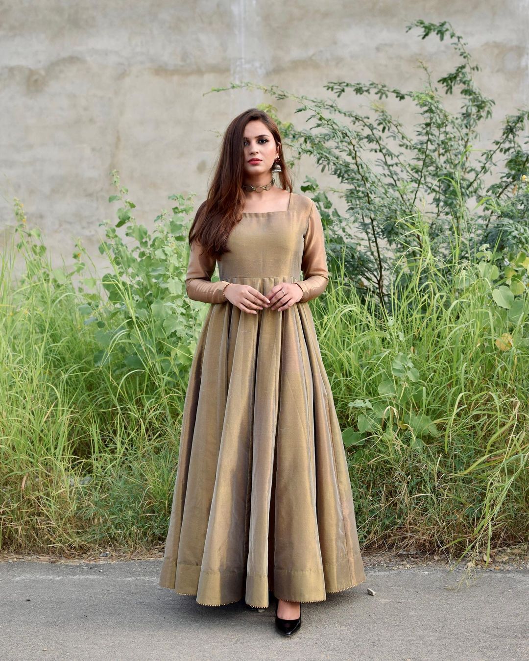 PRESENTING NEW BRONZE GOLD LAMA ANARKALI GOWN DUPPTA SET READY TO WEAR FULLY STTICHED