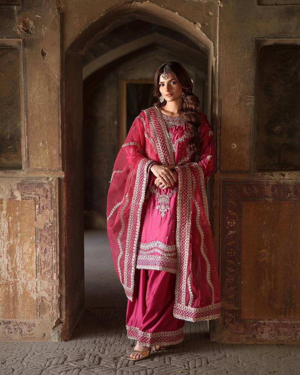 Radiant Charm Pink Salaf Suit Elegance