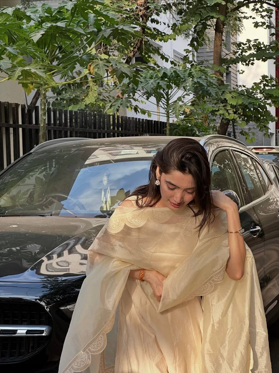 Radiant Charm for Every Occasion