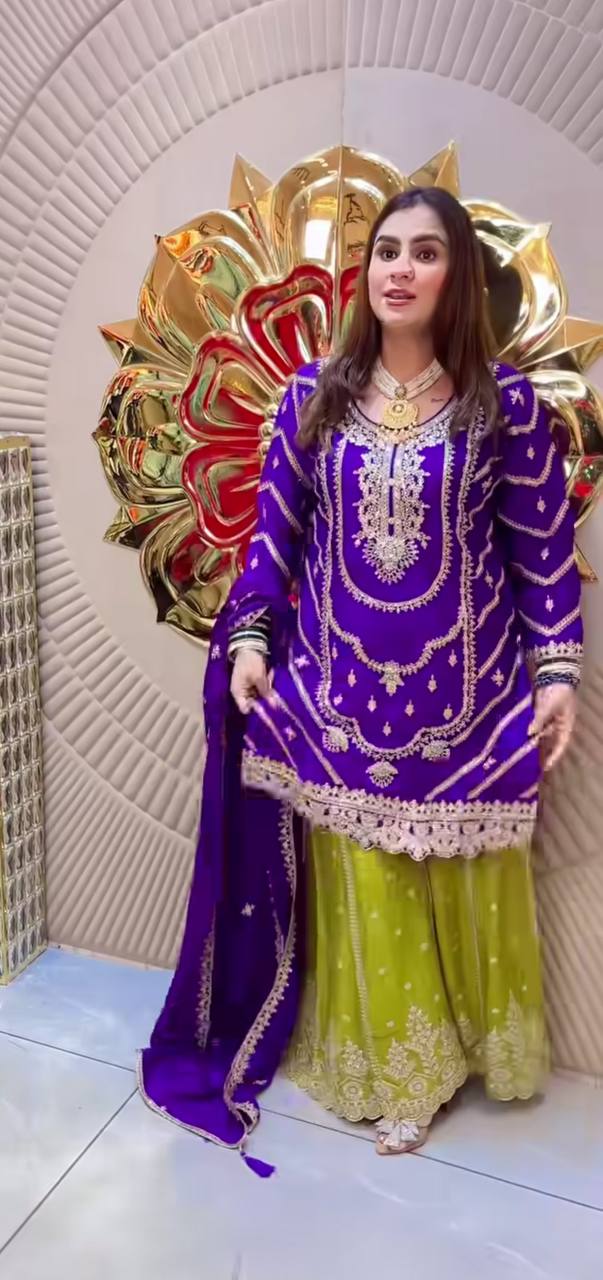 Festive Fashion: Dazzle in Tradition