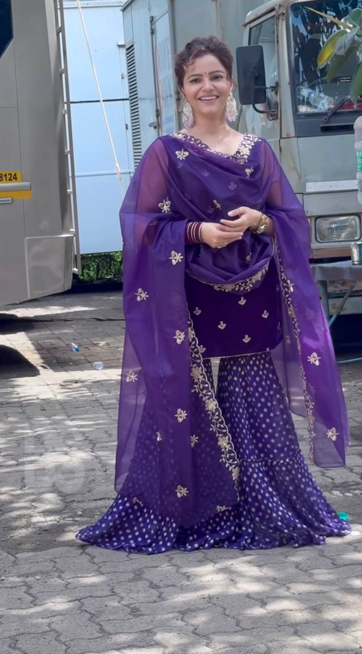 Elegance in Purple: Celebrate Your Style