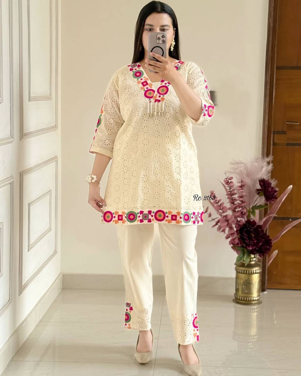 Elegant Embroidered Tunic for Every Occasion