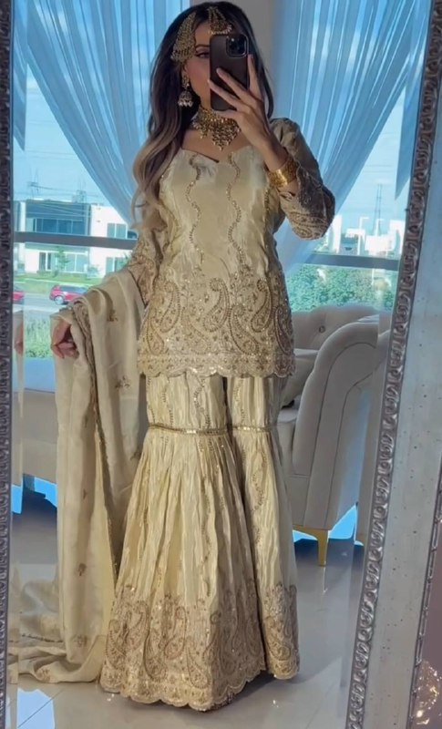 Elegance in Every Thread Woven