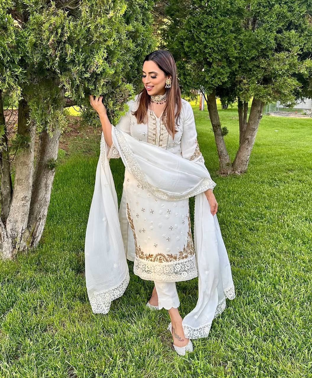 TRENDING TOP AND PANT WITH DUPATTA