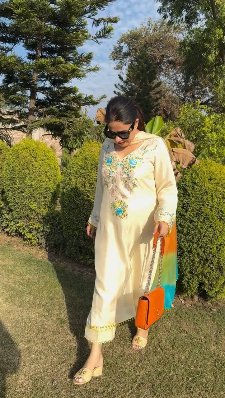 Radiant Elegance A Timelesss Top-Bottom And Dupatta Set