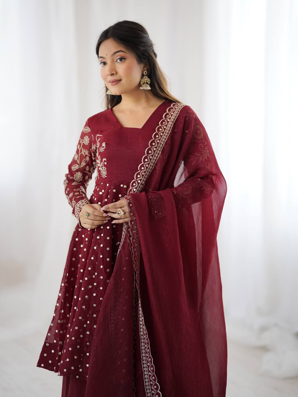 Burgundy Bliss: A Fashion Statement