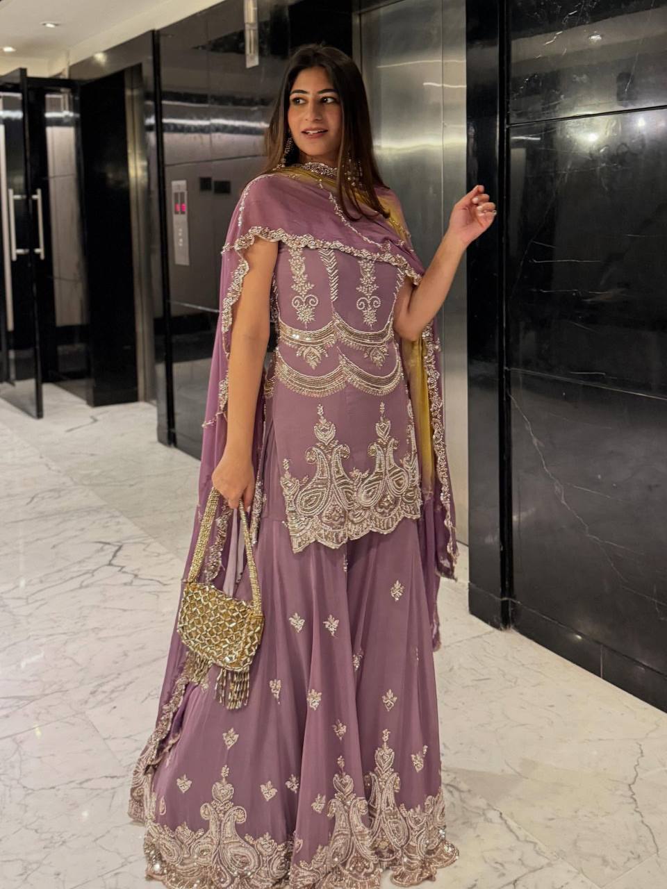 Lavender Charm: Traditional Ethnic Ensemble
