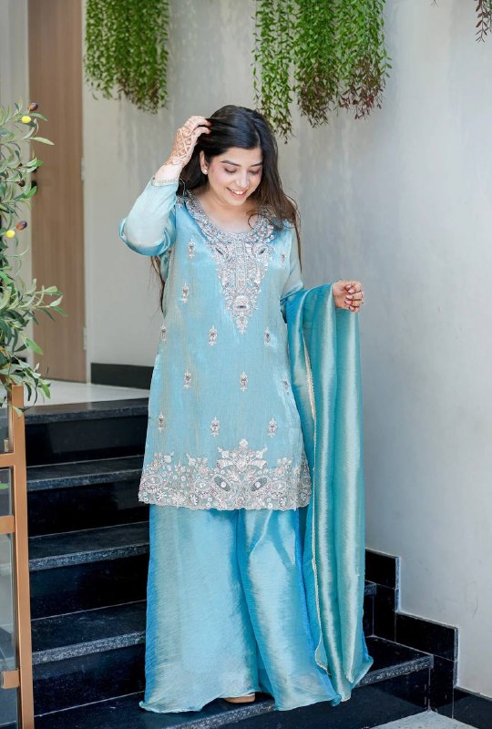Chic Ethnic Wear for Modern Celebrations