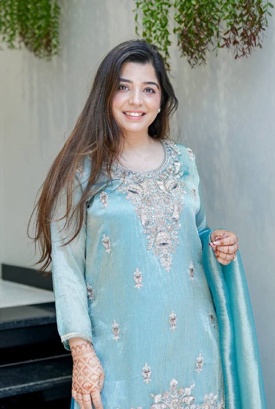 Chic Ethnic Wear for Modern Celebrations