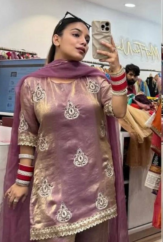 Vibrant Styles for Festive Celebrations