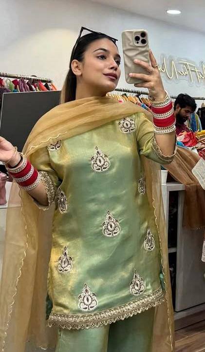 Vibrant Styles for Festive Celebrations