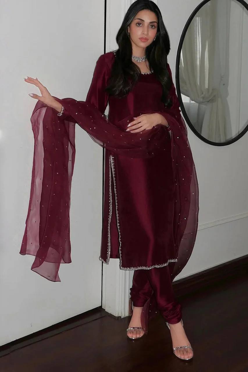 Regal Radiance The Essential Burgundy Suit for Celebrations