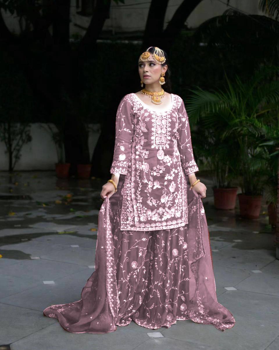 Traditional Elegance: A Timeless Contrast