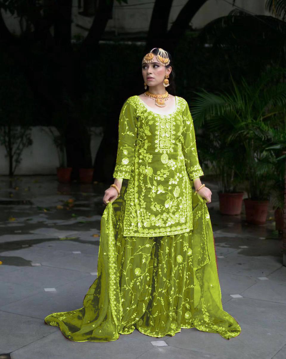 Traditional Elegance: A Timeless Contrast