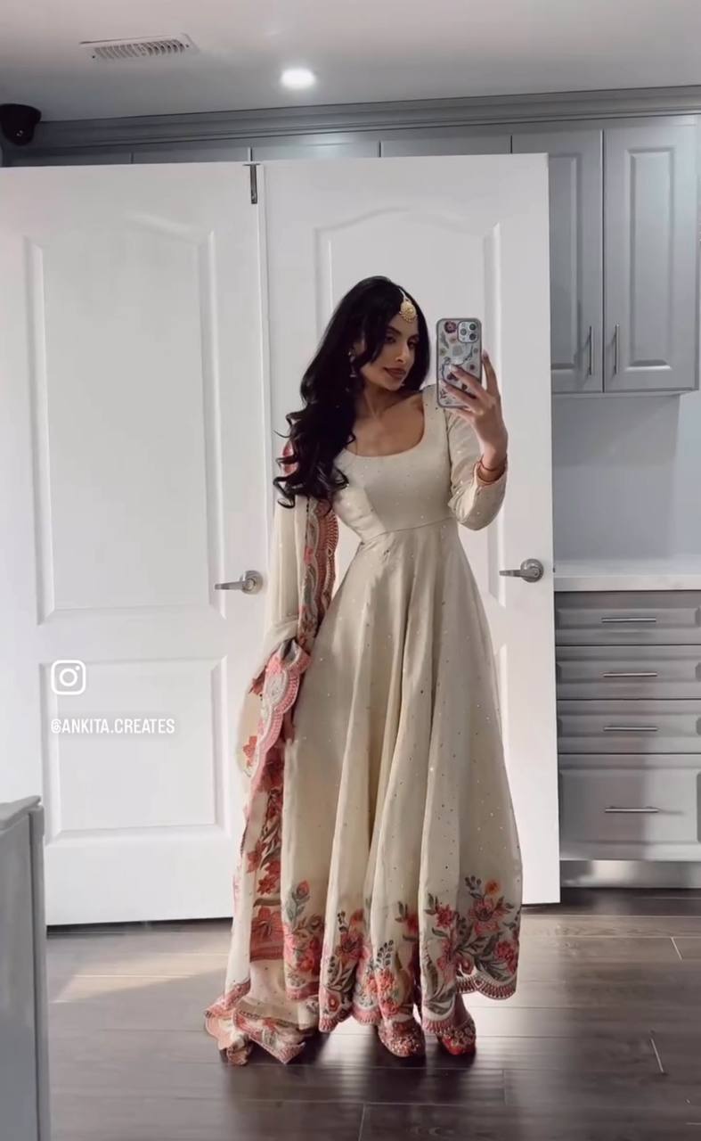 Anamika Essence Sindoor Collection
