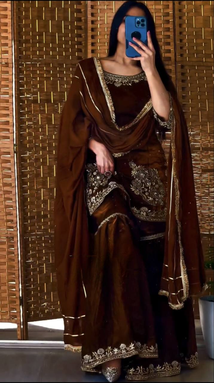 Festive Glamour in Luxurious Brown Fabric