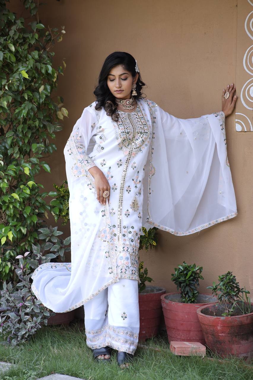 Regal Radiance Women in the Splendor of Traditional Indian Wear