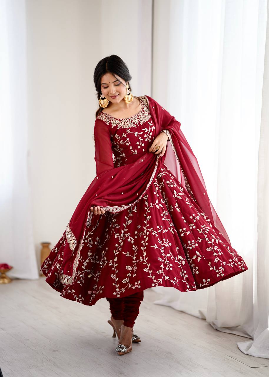 Charming Traditional Wear for Special Moments