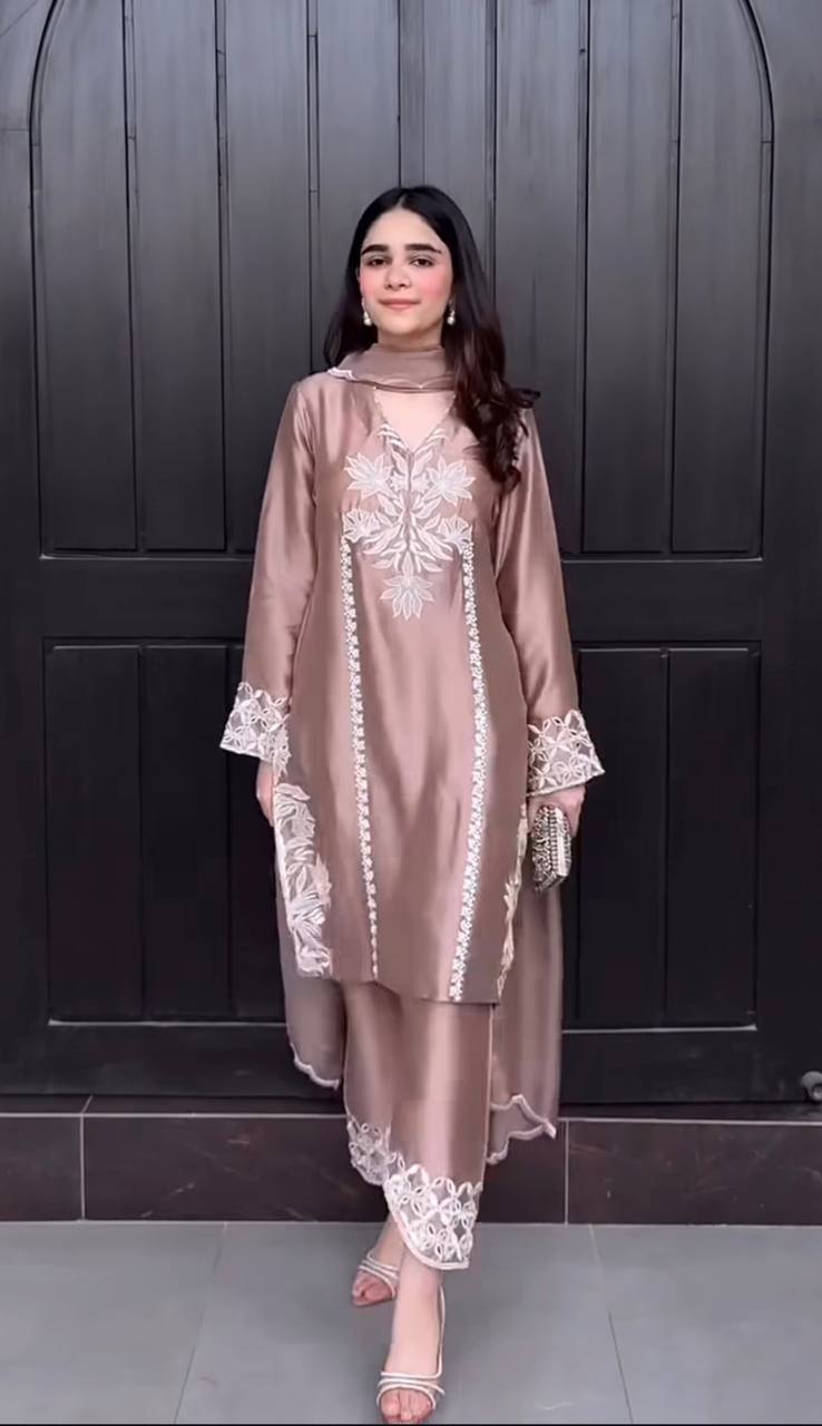 Chic and Stylish Ethnic Ensemble