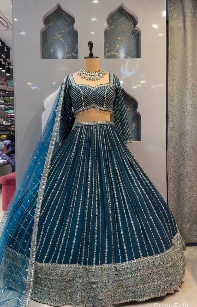 Presenting New  Đěsigner Lehenga -Choli  In New Fancy Style