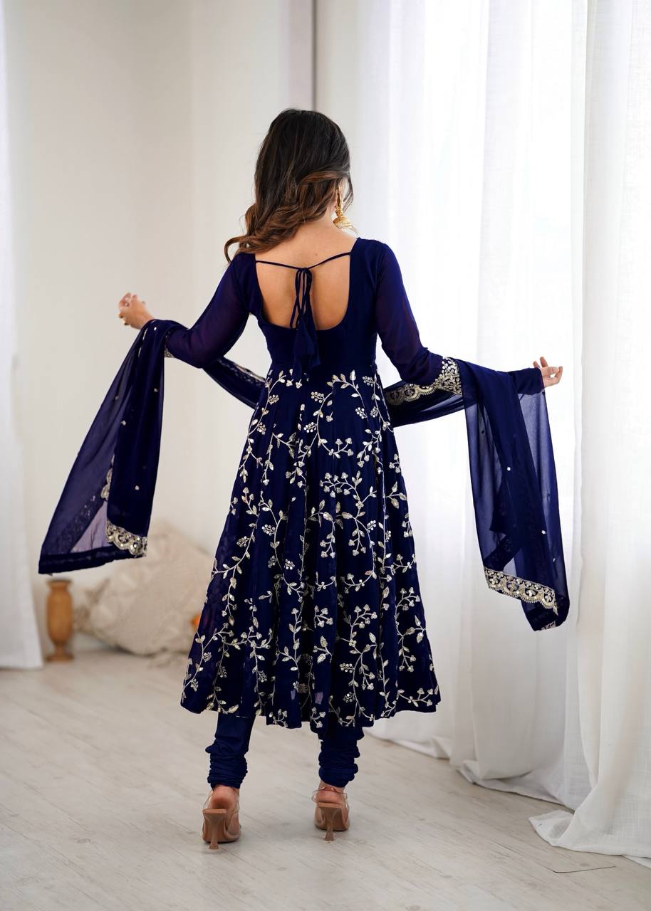 Charming Traditional Wear for Special Moments