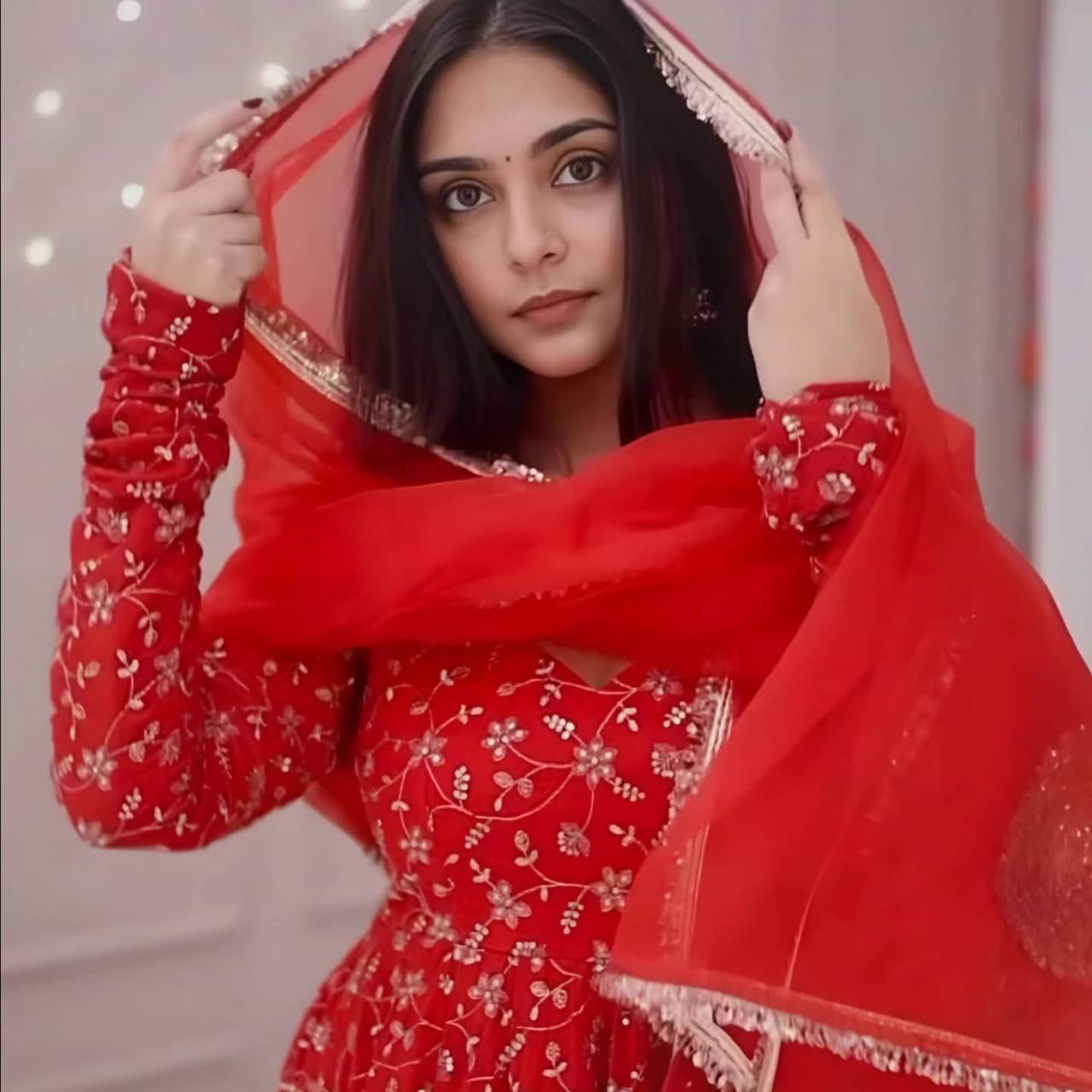 Vibrant Red Attire for Festive Occasions