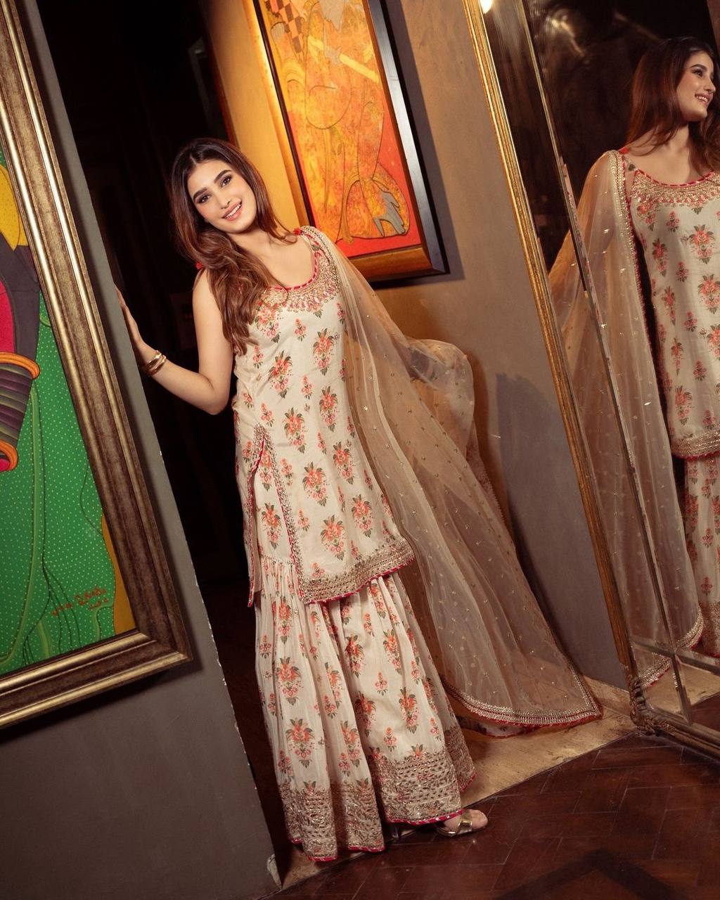 Chic Floral Kurta Set for Effortless Style