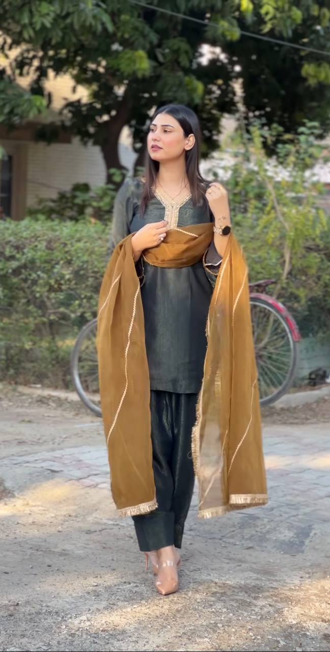 Elegance Redefined The Perfect Ensemble for Every Occasion