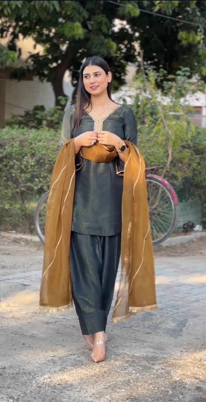 Elegance Redefined The Perfect Ensemble for Every Occasion