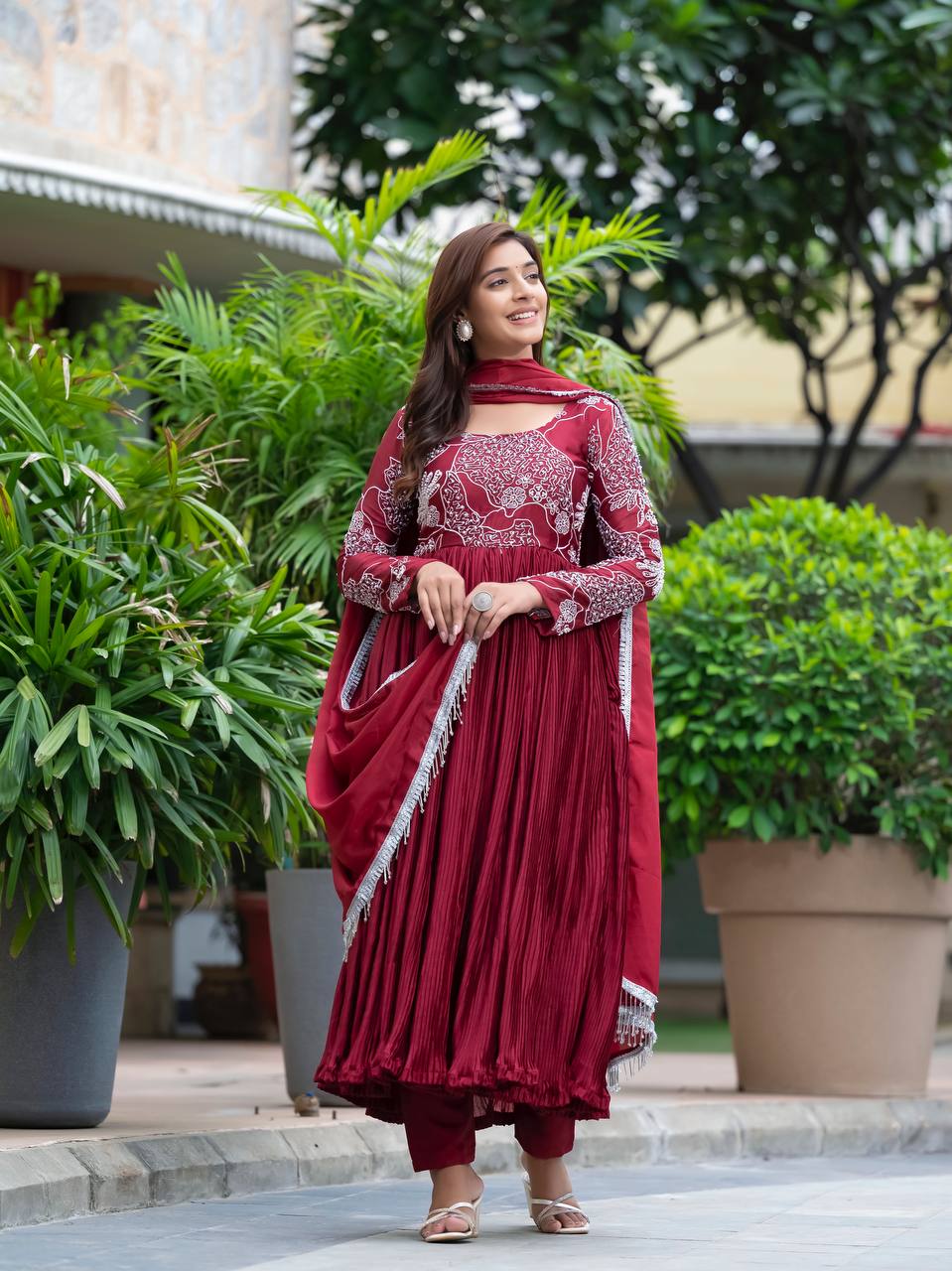 PREMIUM & LUXURIOUS DESIGNER READYMADE ALIA CUT  ANARKALI SUIT COLLECTIONS