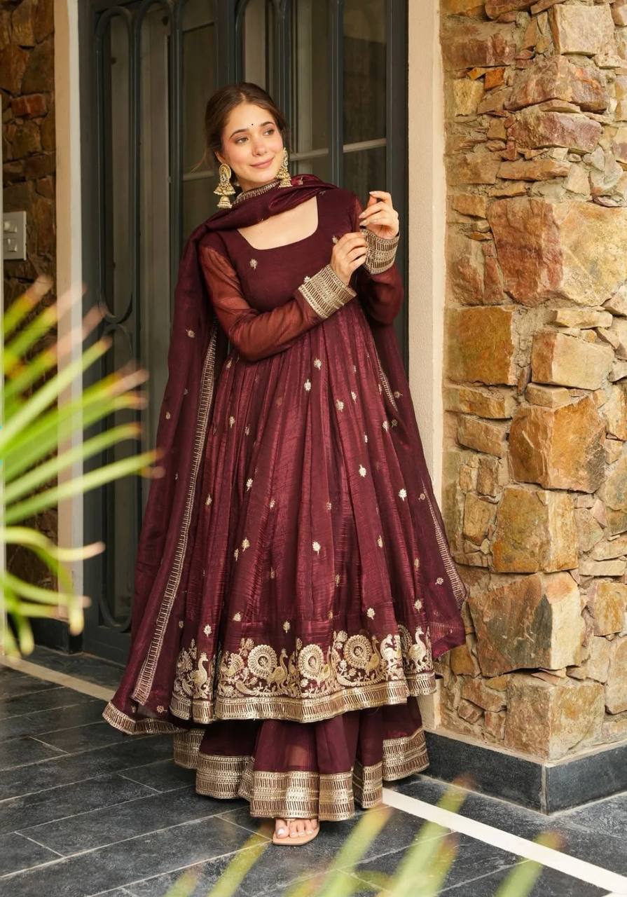 Vibrant Fusion of Tradition and Trend