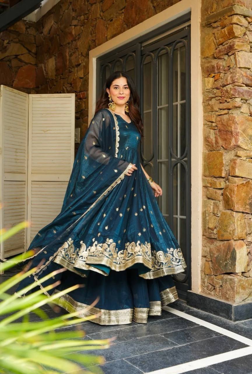 Vibrant Fusion of Tradition and Trend