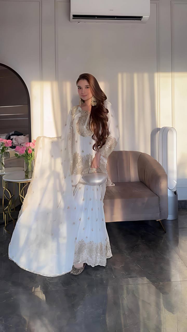 Grace in Gold A Timeless Traditional Elegance