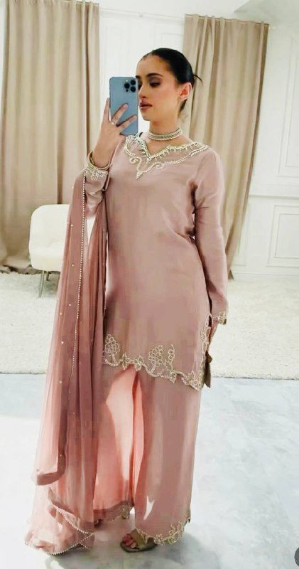 Graceful Elegance in Soft Pink Shades