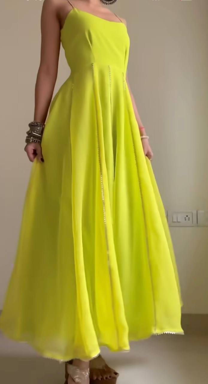 LUNCHING NEW ĐĚSIGNER PARTY WEAR LOOK GOWN WITH PANT WITH DUPPATA