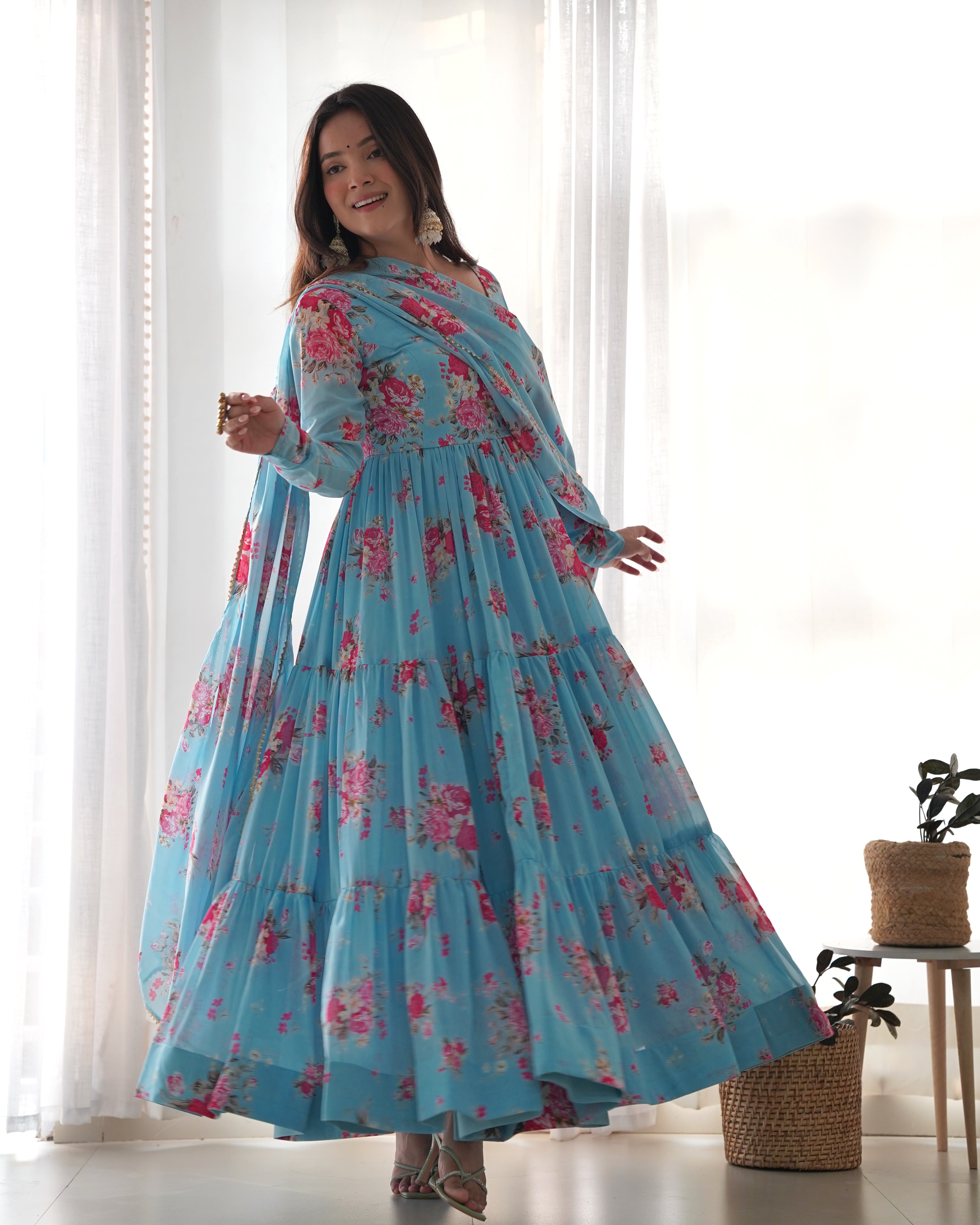 *PURE SOFT FOX GEORGETTE FLORAL PRINT FABRIC FULLY FLAIR ANARKALI,WITH DUPPTA SET,PENT READY TO WEAR*