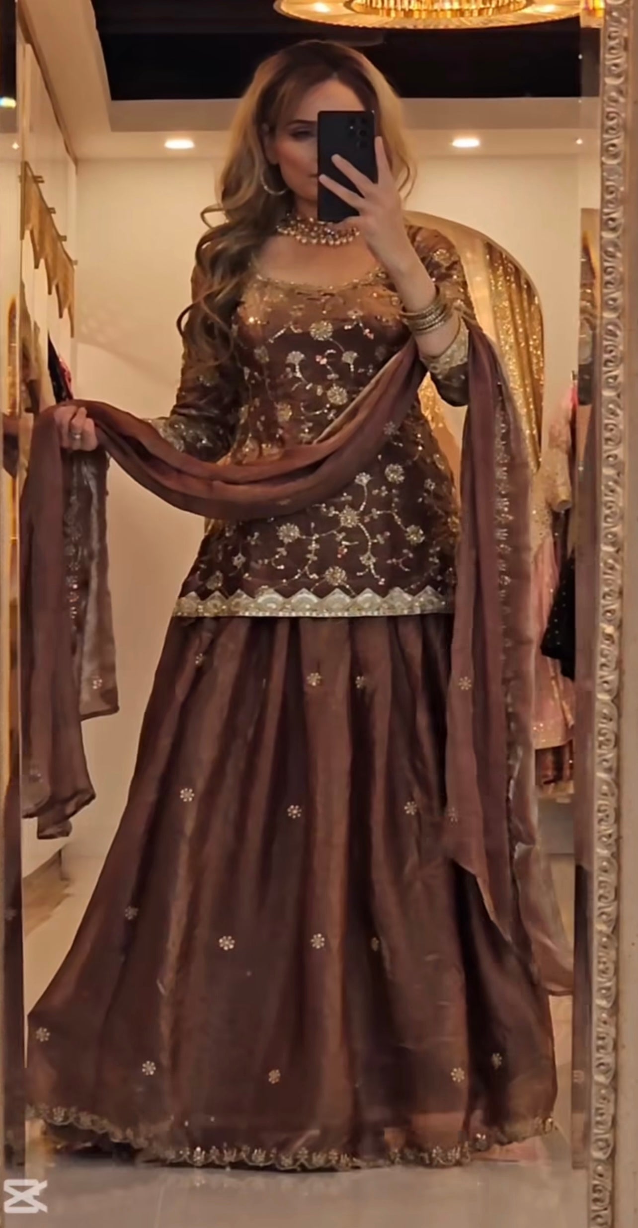 Brown Elegance The Perfect Selfie