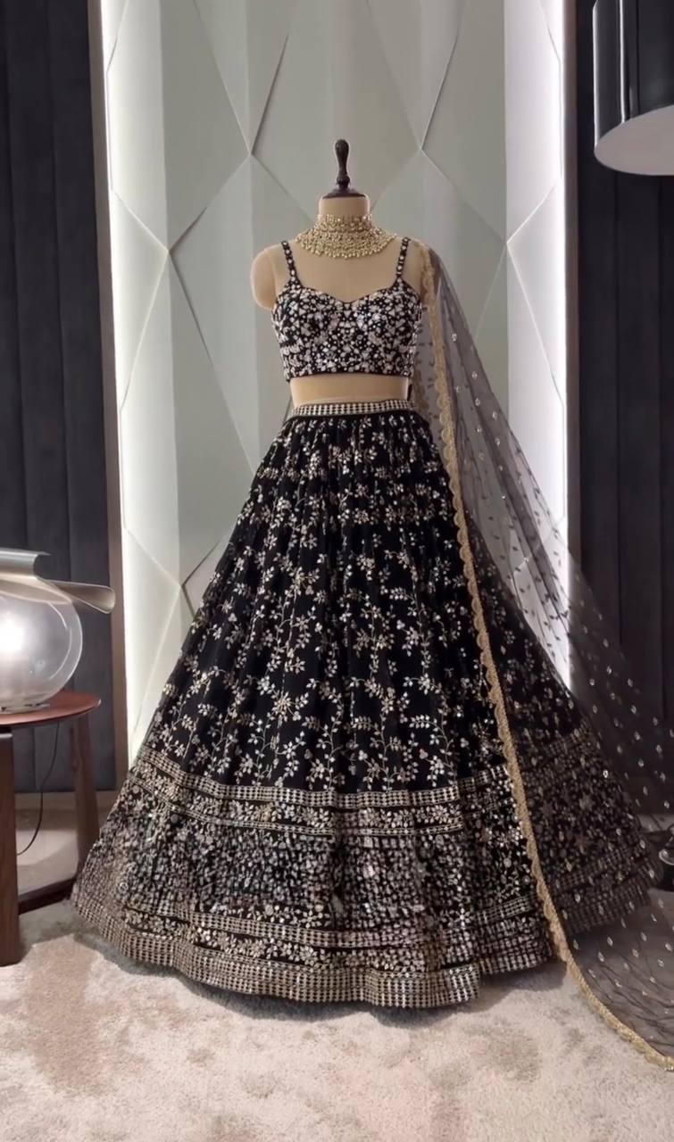 💕*Presenting New  Đěsigner Lehenga -Choli  In New Fancy Style*👌💕