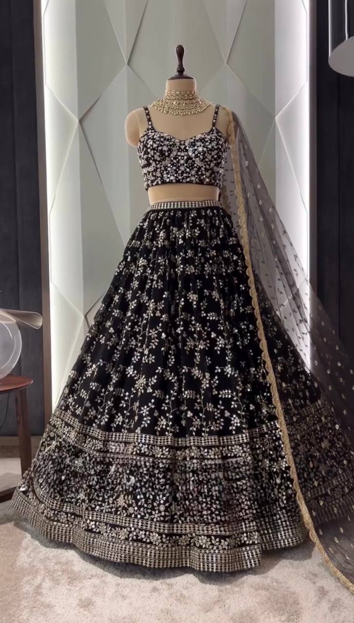 💕*Presenting New  Đěsigner Lehenga -Choli  In New Fancy Style*👌💕